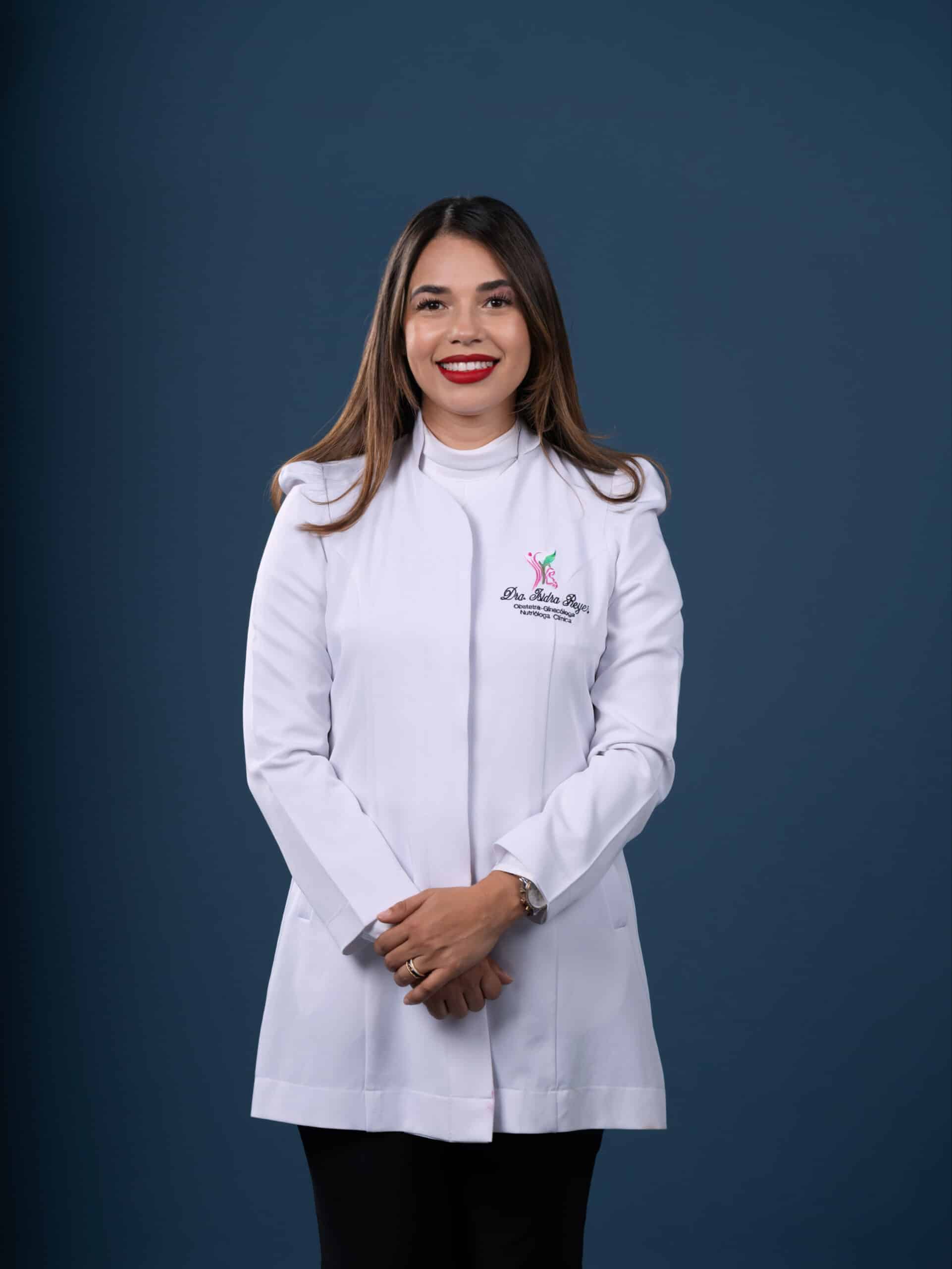 Dra. Isidra Reyes