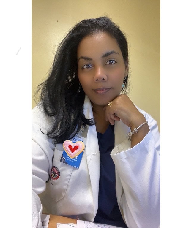 Dra Calixta Yomaris Paredes Cordero