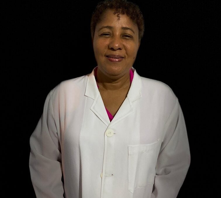 Dra. Elizabeth Guillen Cruz